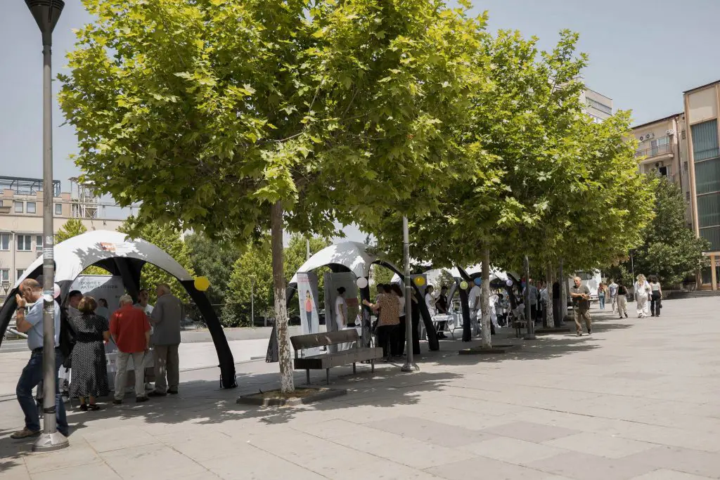 Prishtina Celebrates 25 Years of Health with City Parade and Health Caravan